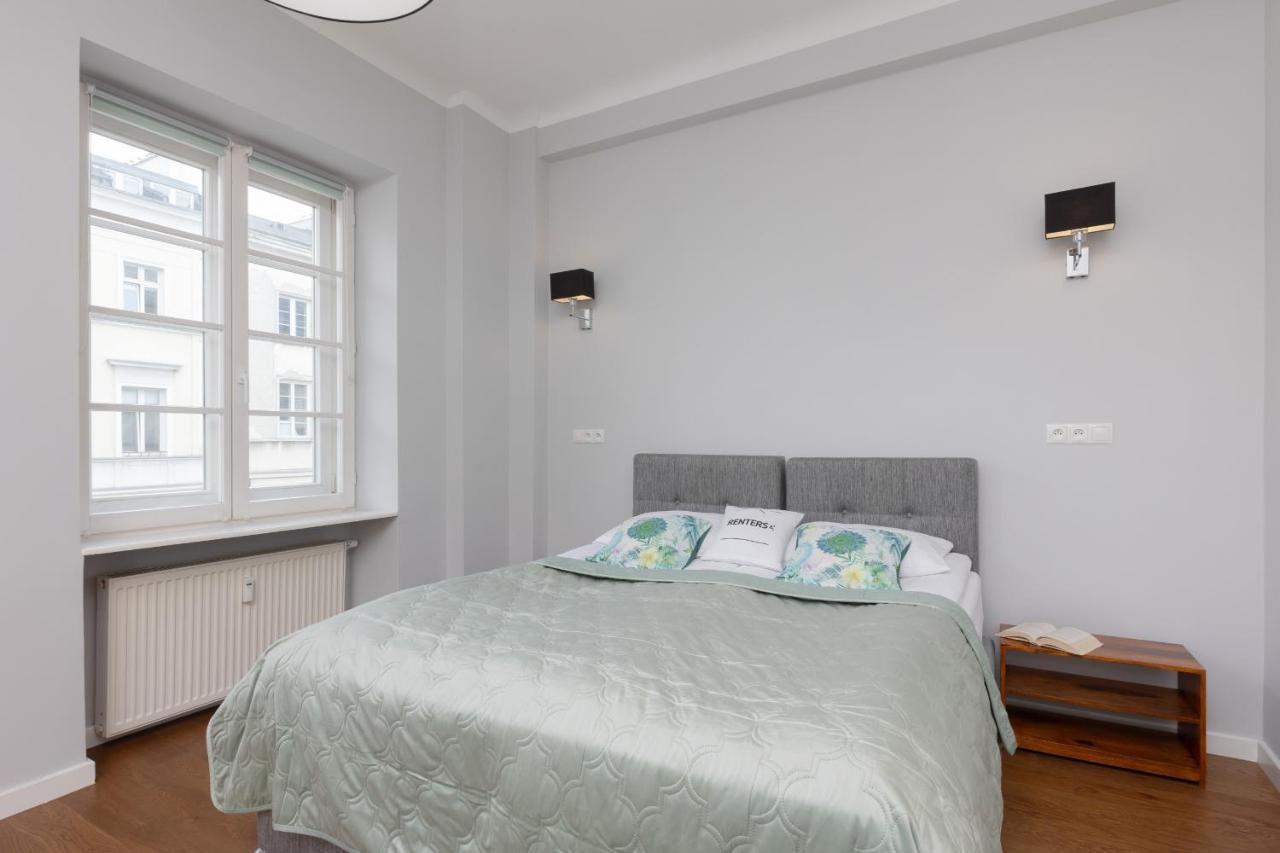 City Center Aparthotel Chmielna By Noclegi Renters Βαρσοβία Εξωτερικό φωτογραφία