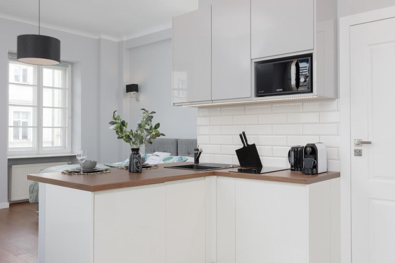 City Center Aparthotel Chmielna By Noclegi Renters Βαρσοβία Εξωτερικό φωτογραφία