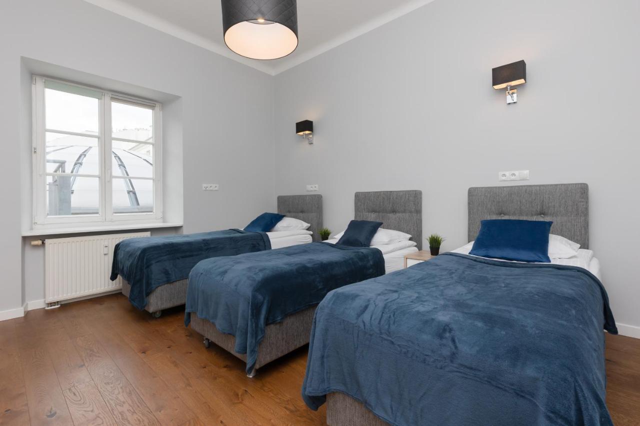 City Center Aparthotel Chmielna By Noclegi Renters Βαρσοβία Εξωτερικό φωτογραφία