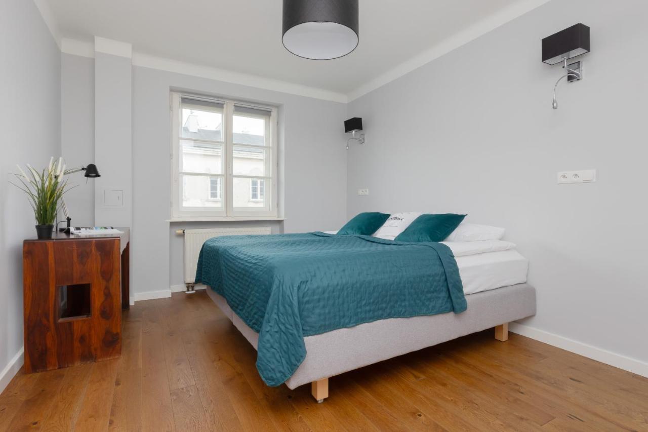 City Center Aparthotel Chmielna By Noclegi Renters Βαρσοβία Εξωτερικό φωτογραφία