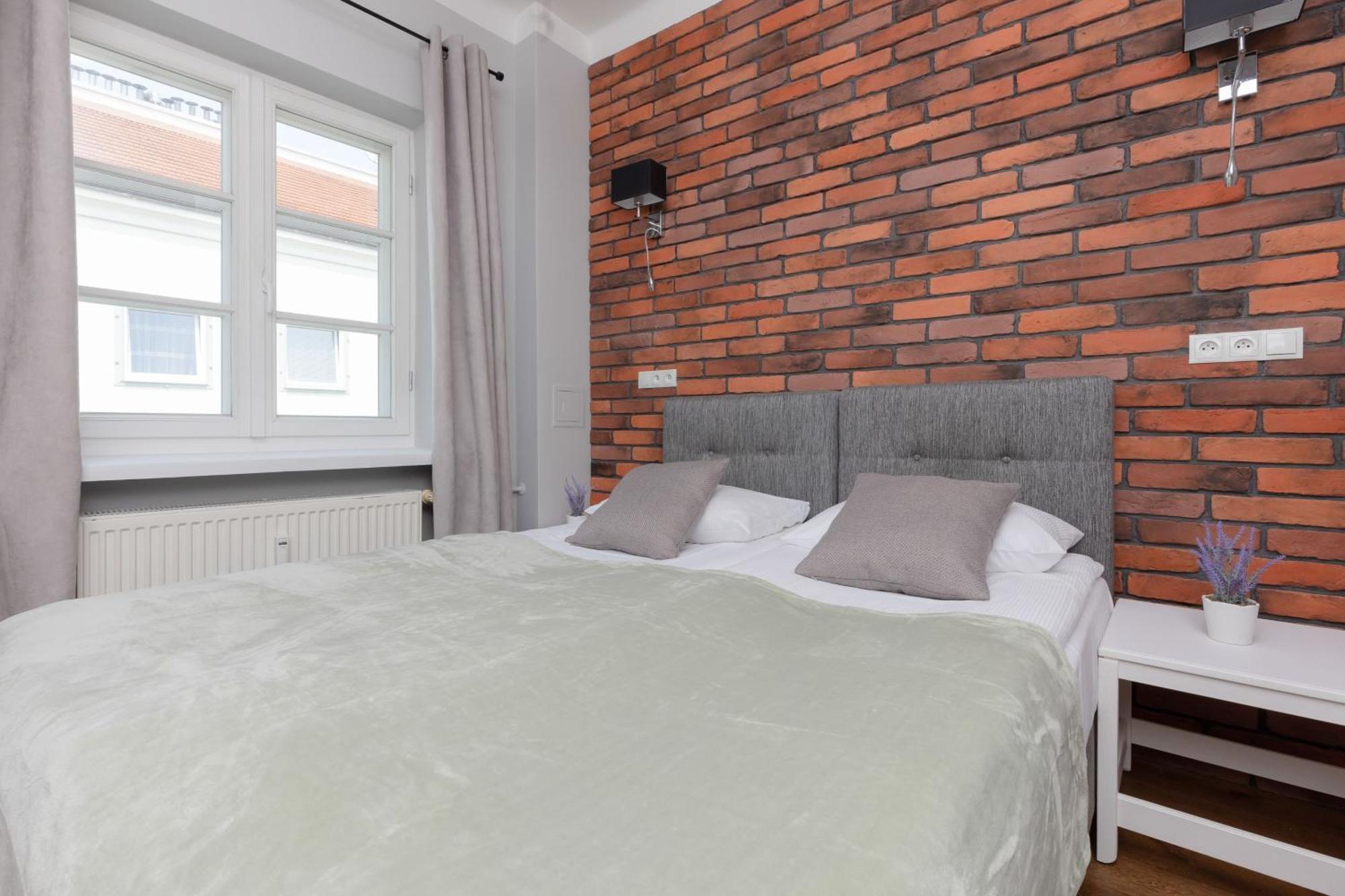 City Center Aparthotel Chmielna By Noclegi Renters Βαρσοβία Εξωτερικό φωτογραφία