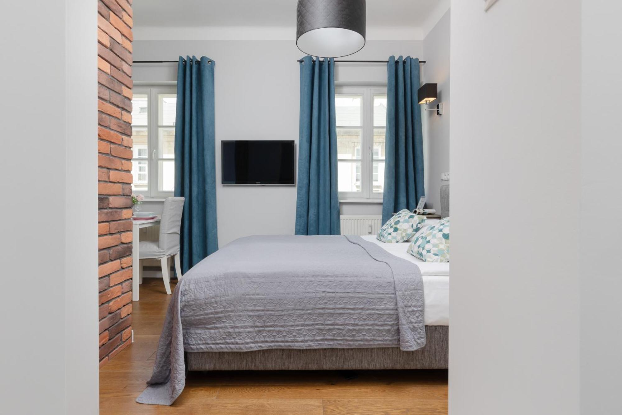 City Center Aparthotel Chmielna By Noclegi Renters Βαρσοβία Εξωτερικό φωτογραφία