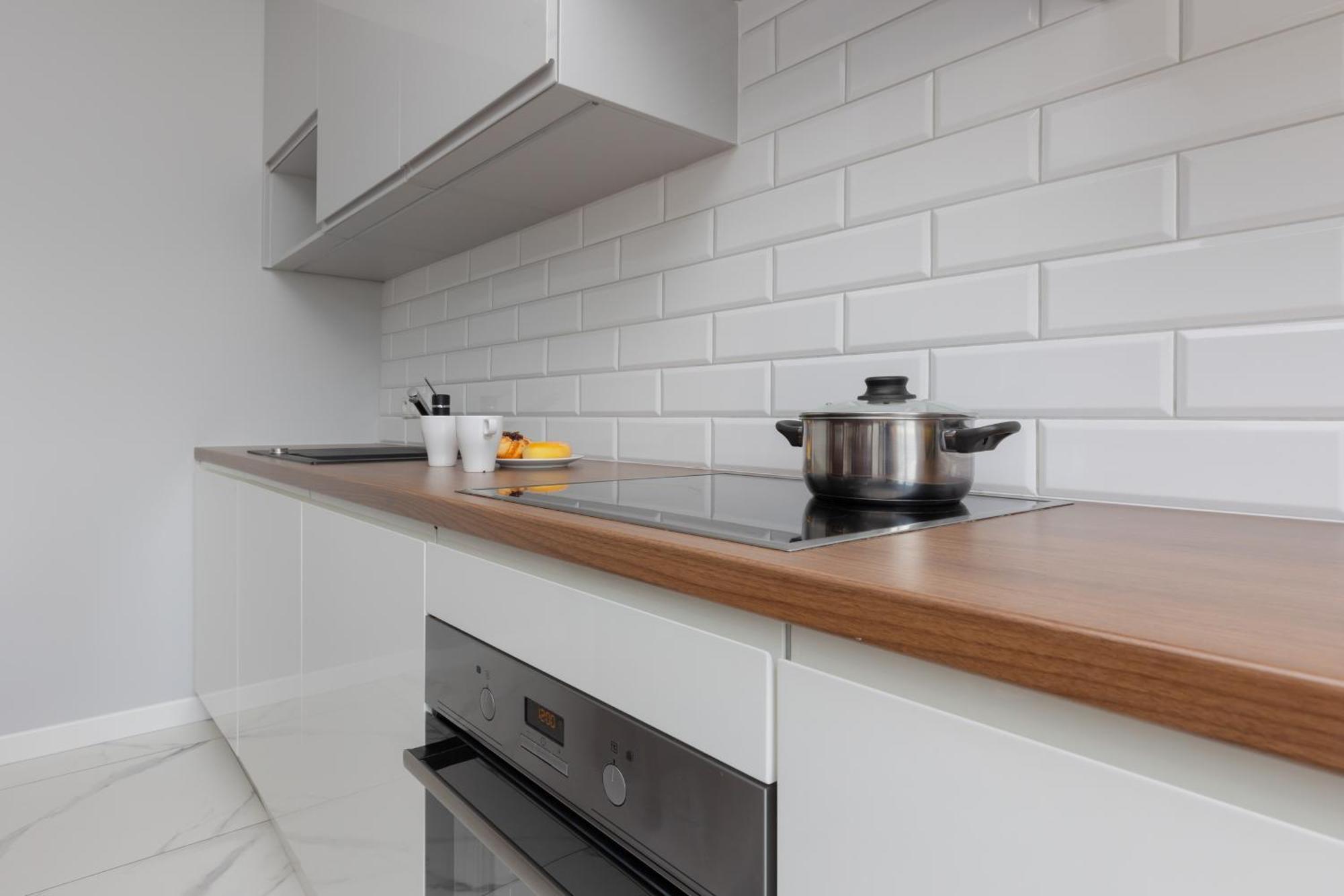 City Center Aparthotel Chmielna By Noclegi Renters Βαρσοβία Εξωτερικό φωτογραφία